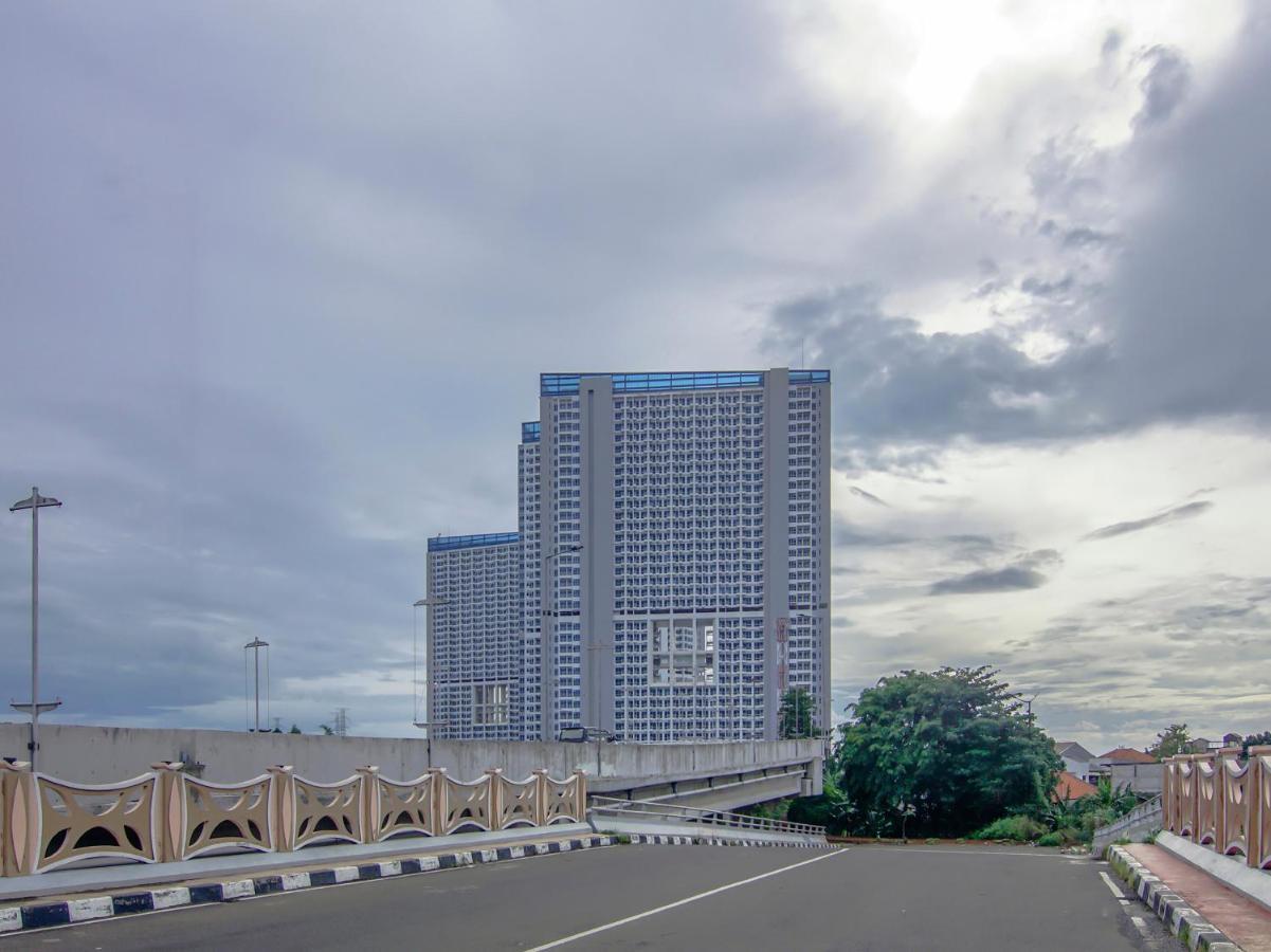 Oyo 90130 Puri Mansion Diorama Jakarta Exterior photo